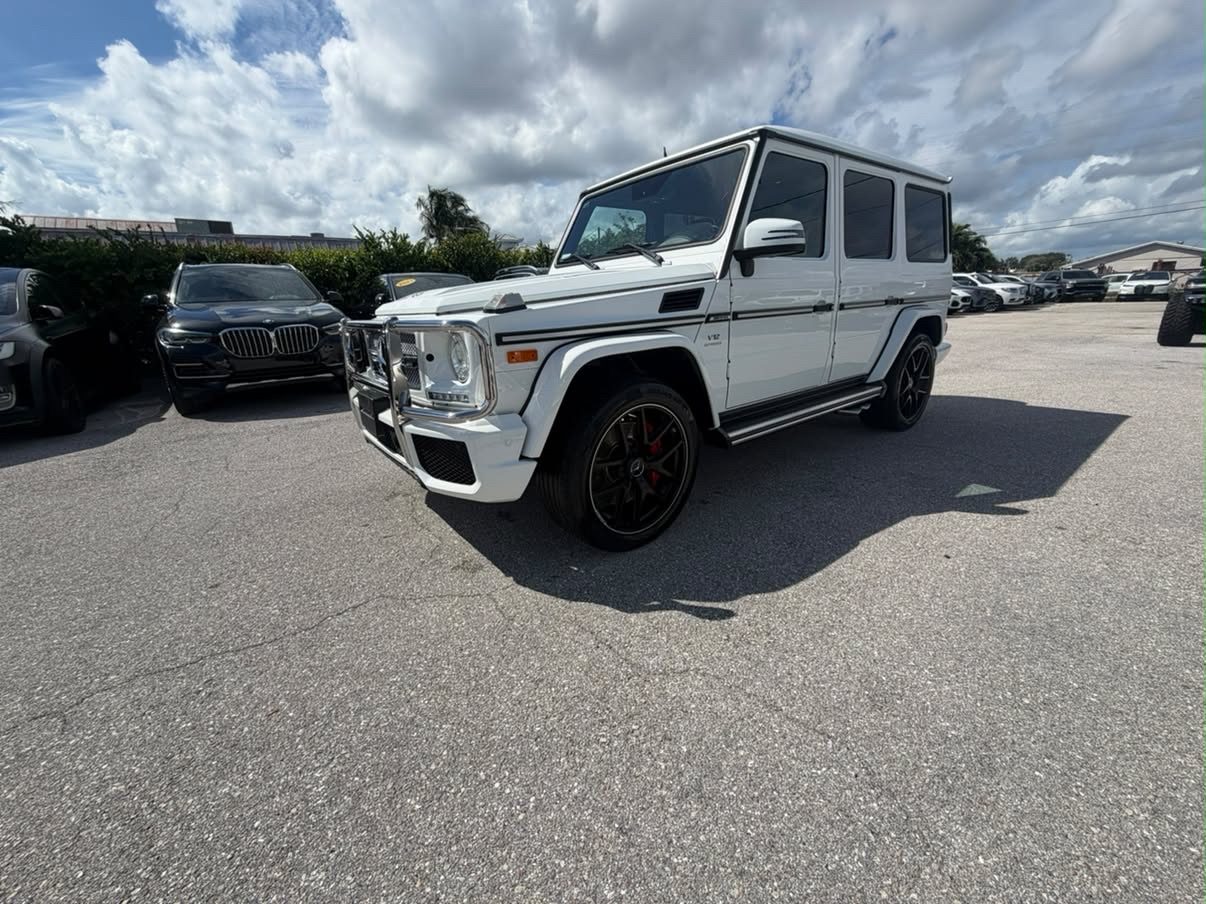 Mercedes G-Class profile