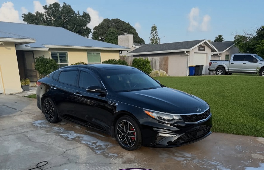 Auto Detailing by KARZ